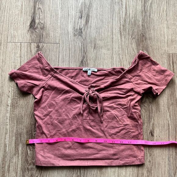 Charlotte-russe Women's Pink tie up Crop-top size small - Picture 3 of 4